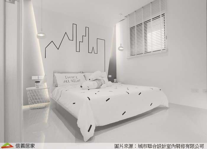 白色臥室室內裝潢設計，包括床、床頭主牆裝潢圖片